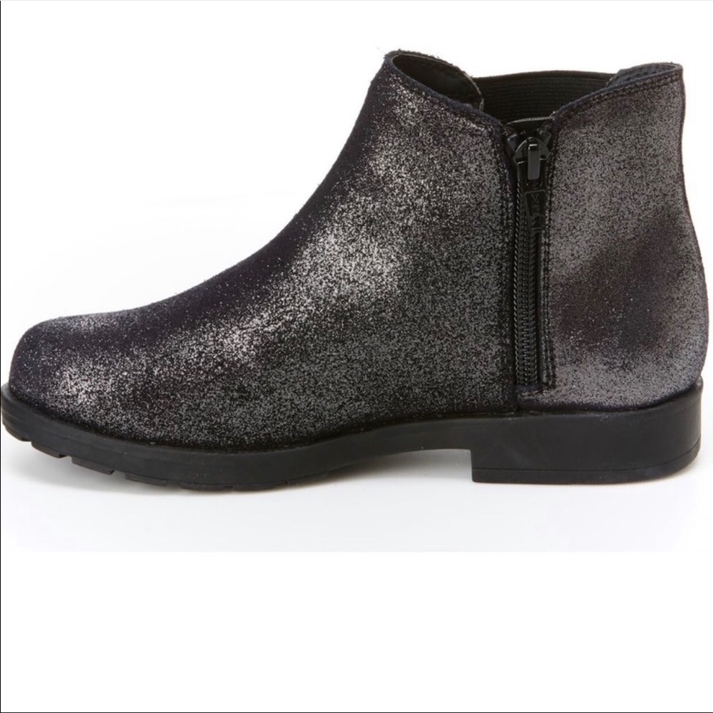 Stride Rite Isabella Metallic Bootie - Picture 5 of 5
